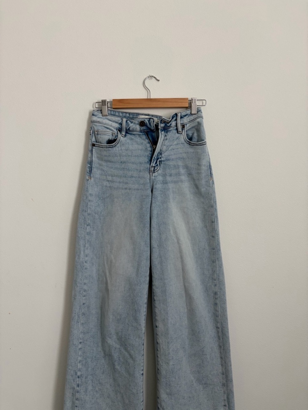 Hidden Jeans, nori High-Rise Wide Leg Women Jeans - Light Wash Blue